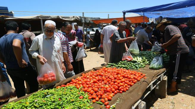 ليبيا أسواق الخضر والفواكه تحت المجهر